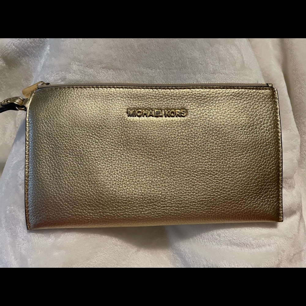 Michael Kors Wristlet
